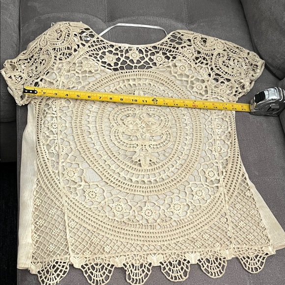 Miss Me Lace Detail Cream Blouse used good condition - Picture 4 of 7